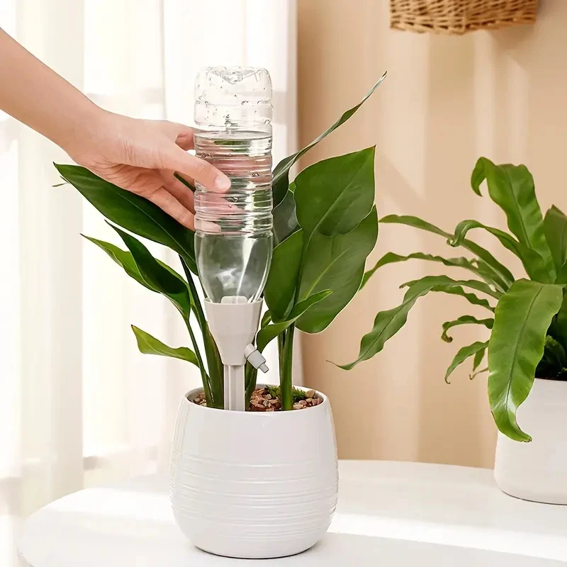 Automatic flower watering devi - Self Watering Insert のレビューと価格